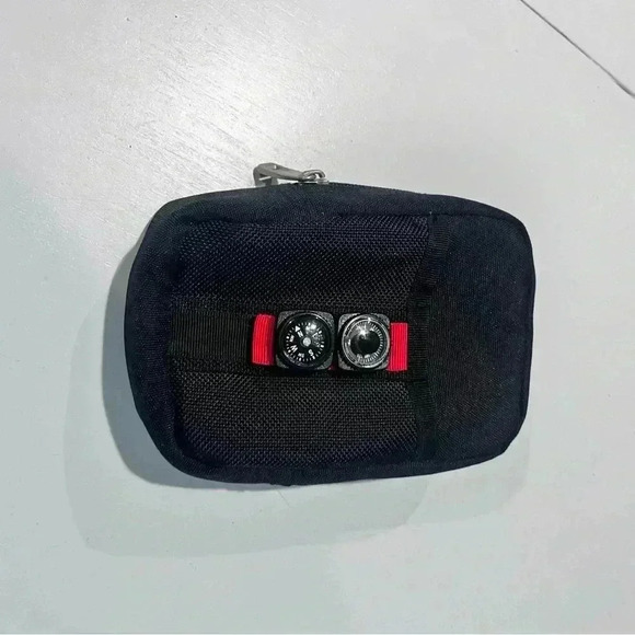 Marlboro Cowboy Chronicles Trail Riders Pouch compass camera bag - Picture 1 of 5